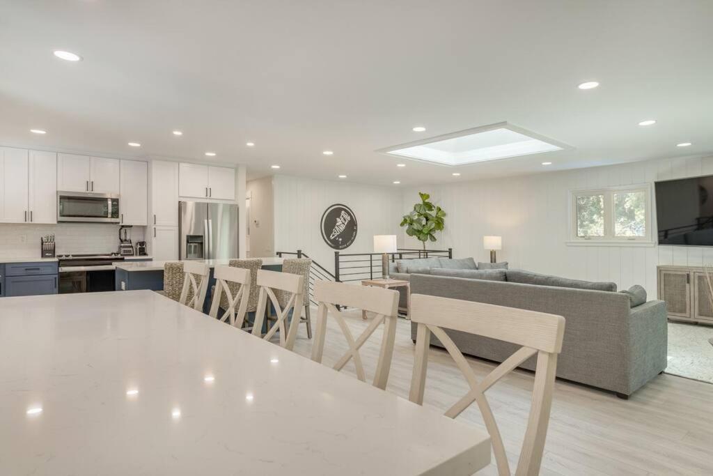Luxury Beach House - 2Min Walk To Beach - Private Pool - Group & Dog Friendly Hilton Head Island Dış mekan fotoğraf
